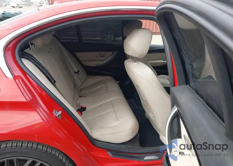 2016 BMW 328I xDrive z USA, uszkodzony, nr VIN WBA8E3G56GNU03563